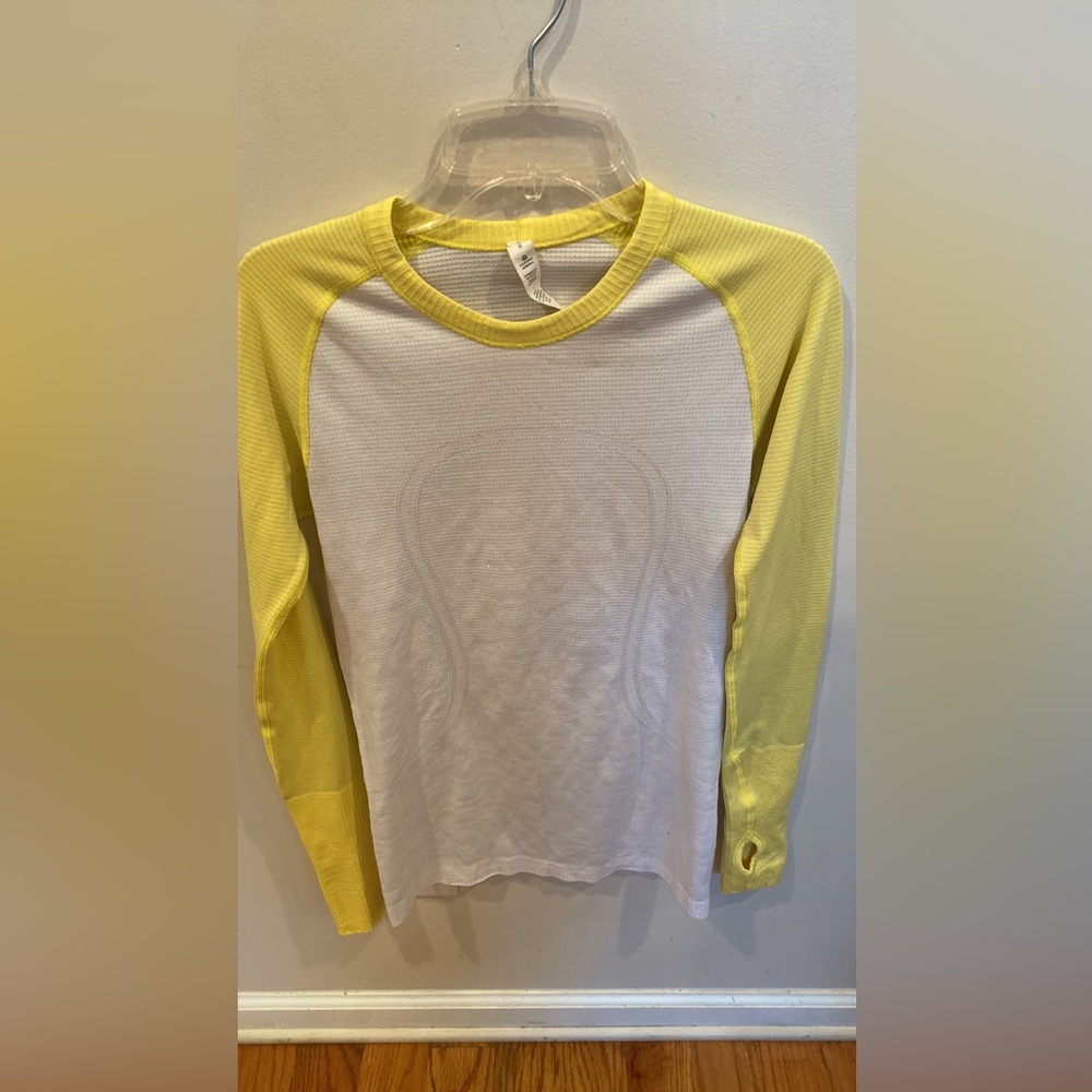 Lululemon swiftly tech long sleeve shirt. Yellow color block. No flaws. Size 6